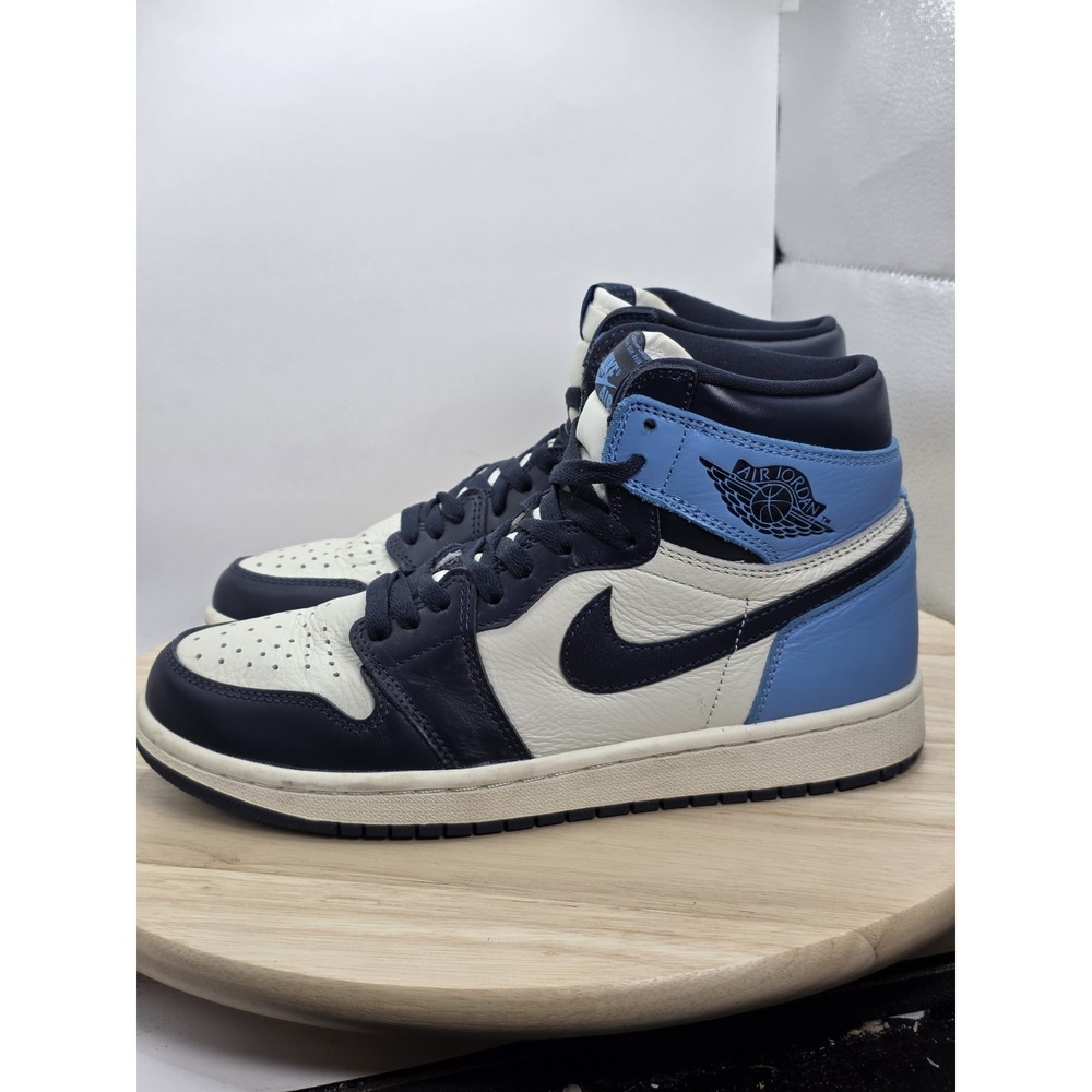 Men's Sz 7.5- Jordan Air Jordan 1 Retro High OG Obsidian UNC 555088-140 Sneakers